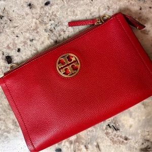 Tory Burch signature crossbody bag